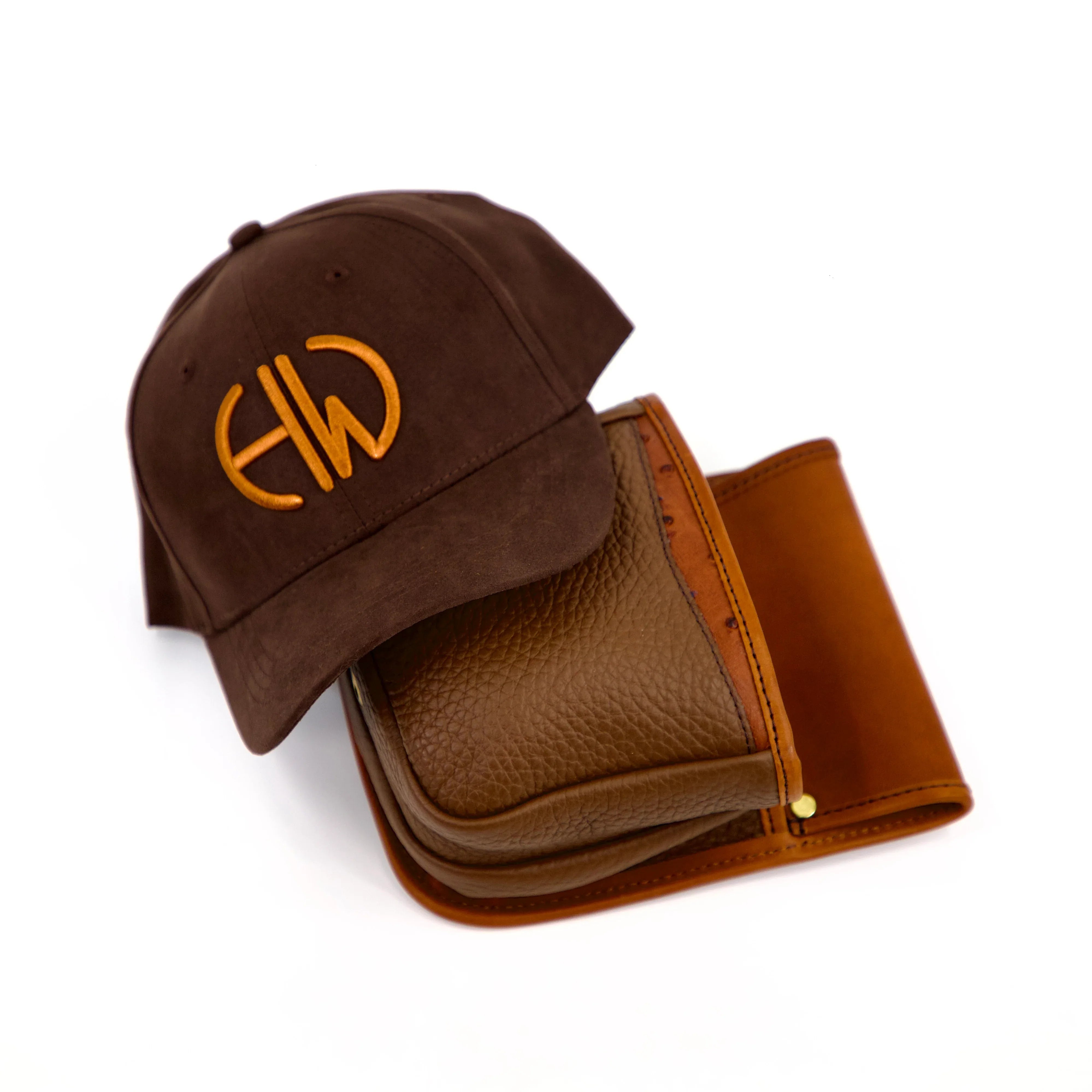 dark brown baseball cap with classic leather brown cartridge pouch