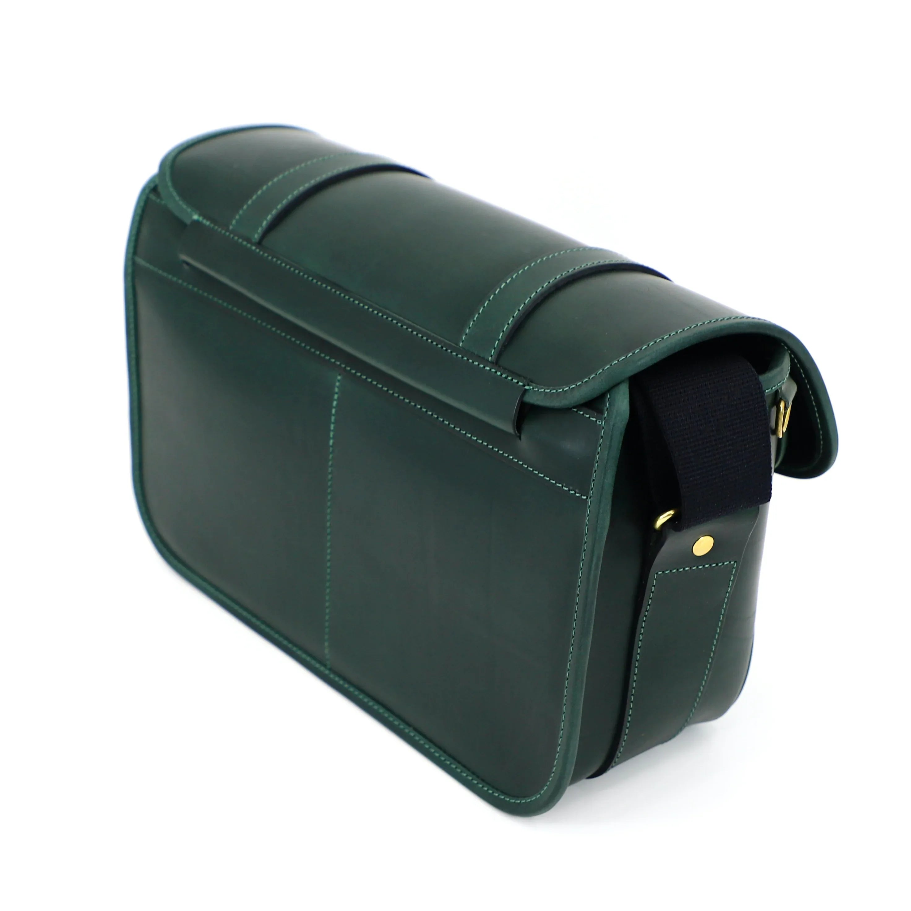 rear top view of green range bag with close flap