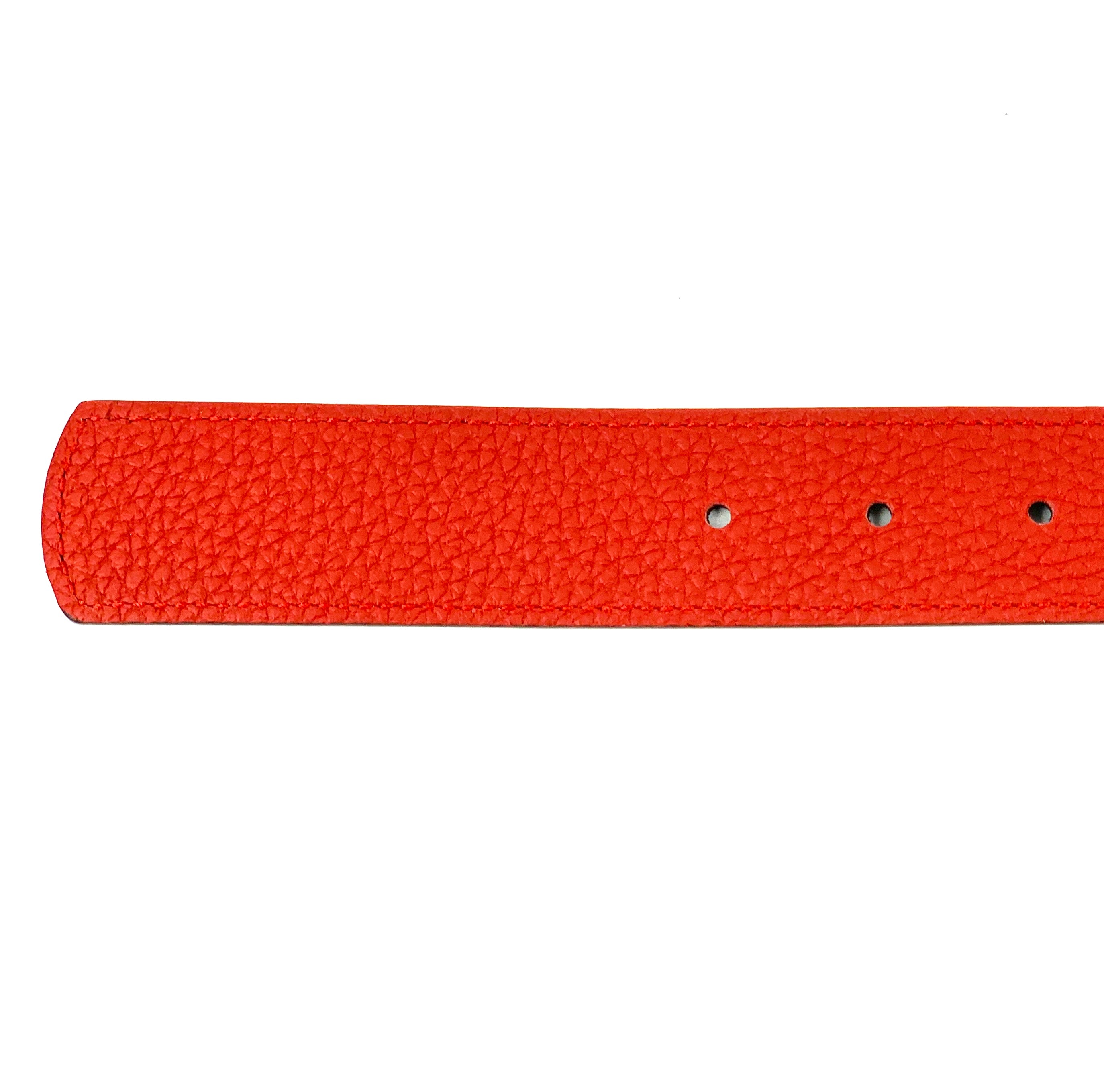 DIANA-RED/DOUBLESIDED BELT close up of leather strap